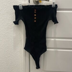 Black off the shoulder ribbed body suit